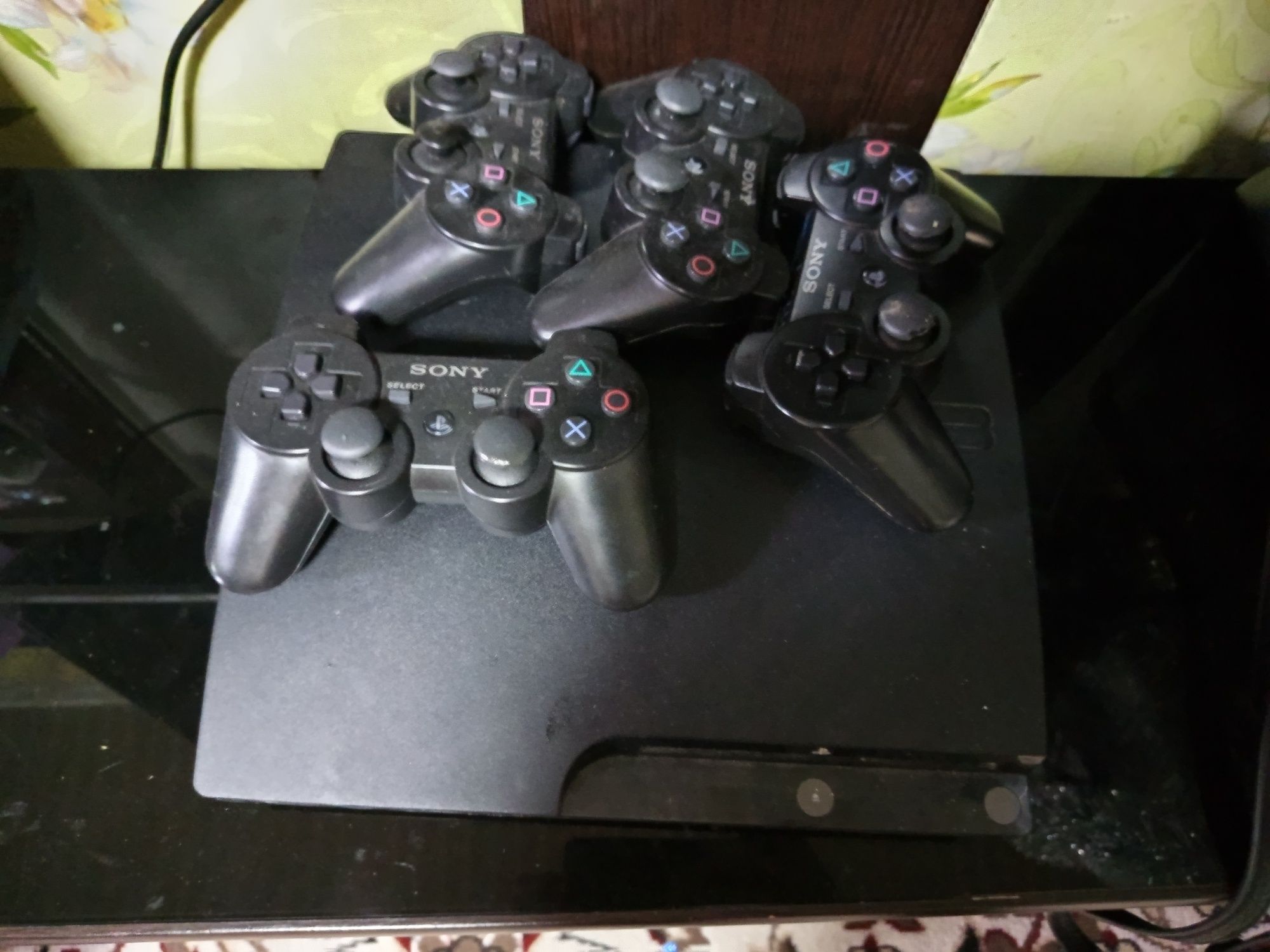 Play satation 3 slim свой