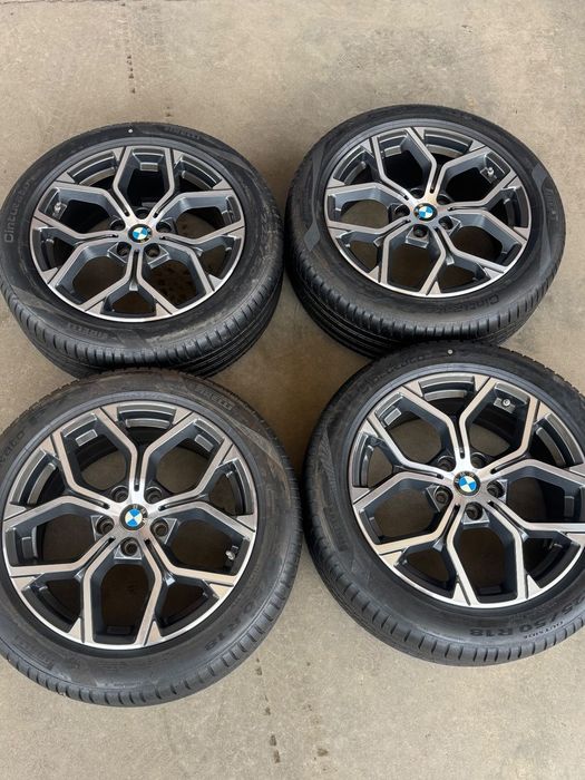 Vând jante originale BMW X1-X2 pe 18” cu anvelope de vară ca noi