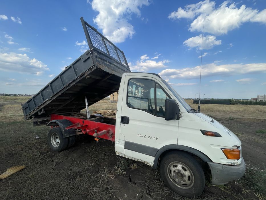 Iveco daily basculabil 3 parti