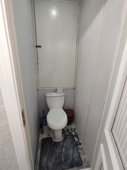 Chilonzor 20Kv da dom sotiladi