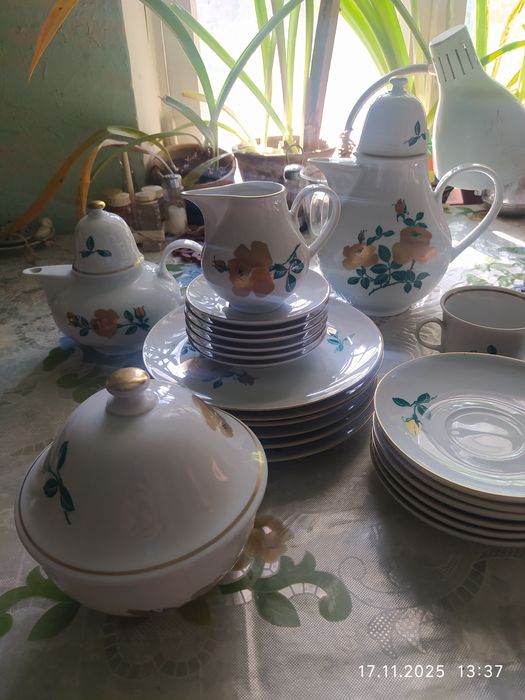 Продам сервиз .ГДР.