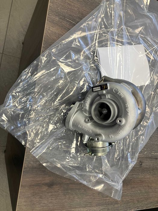 Турбо за BMW 530d E60 218HP  GAR725364-4 GTA2260v
