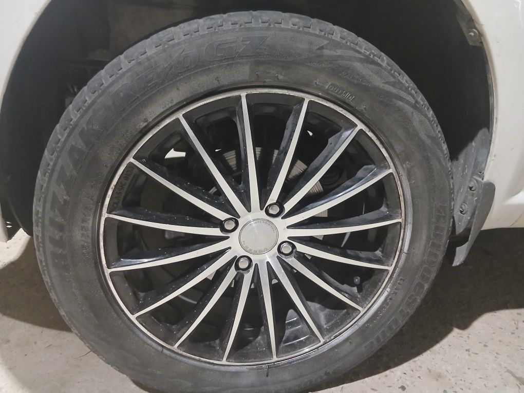 Diska r 16 sotladi jm xamma moshnaga tushadi
