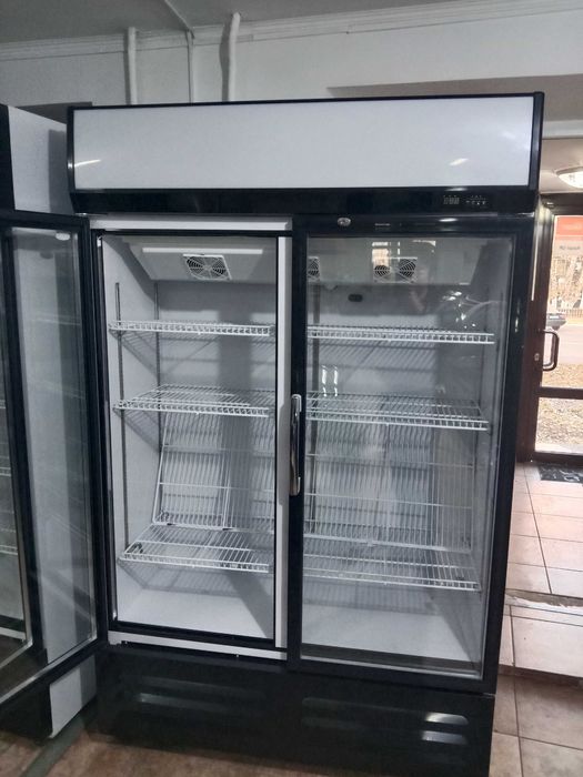 Распродажа Ларей морозильных и Витринных холодильников