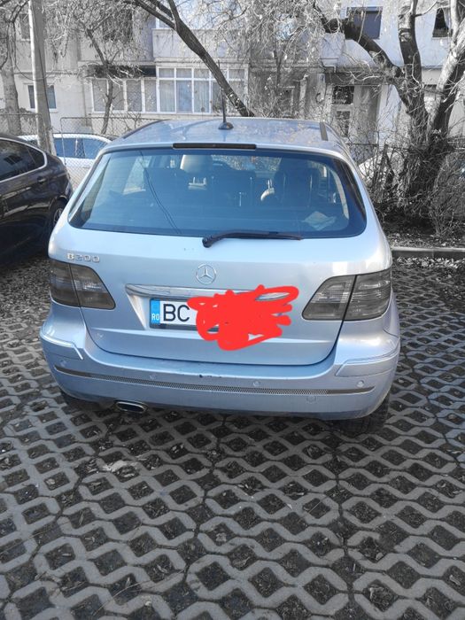 Vand mercedes b class an 2005 benzina euro 4