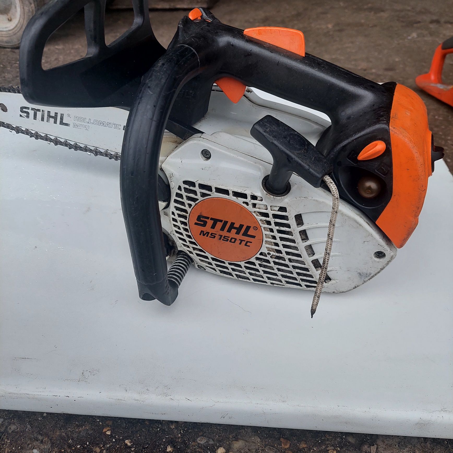 Stihl Бензинова мини резачка MS 150 TC