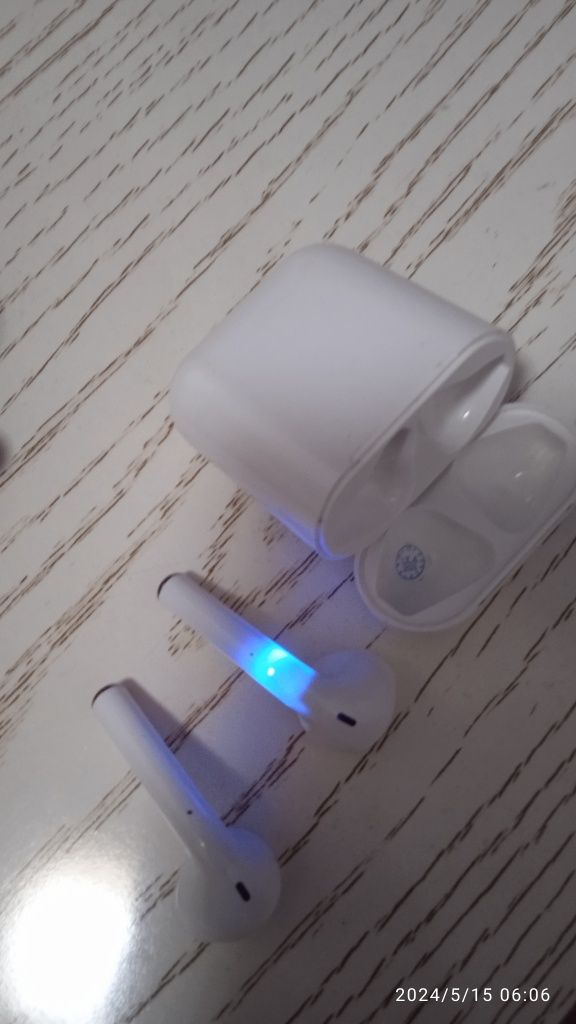 i12 airpods ideal