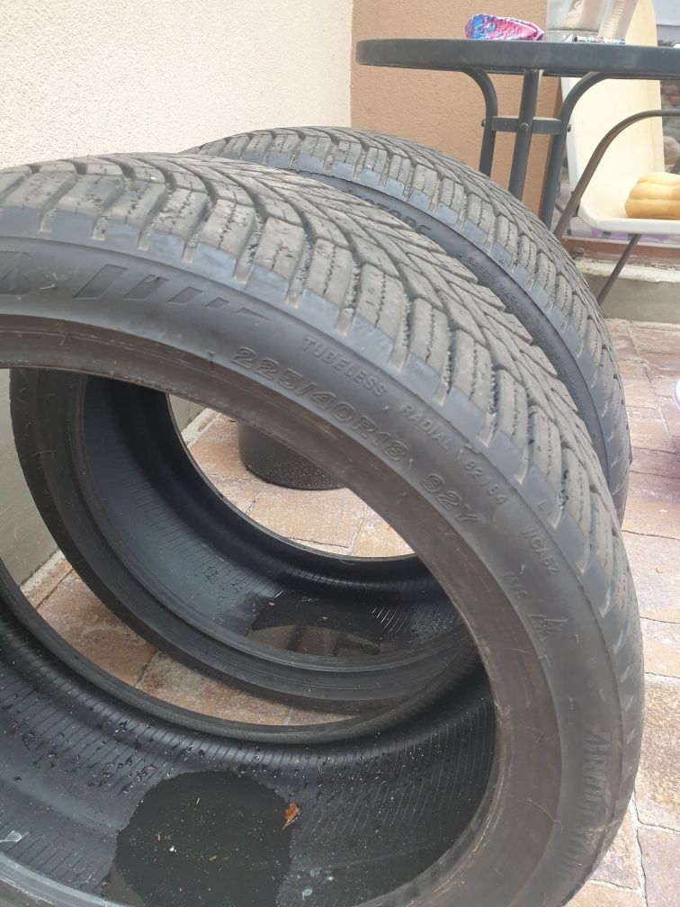 BRIDGESTONE 225/40 r18