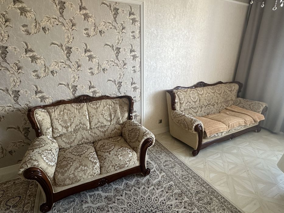 Продам диван в хорошем состоянии