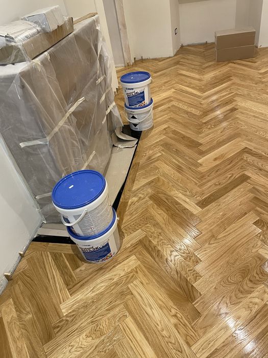 Montaj parchet,raschetat,lacuit și plinte - calintate garantată!