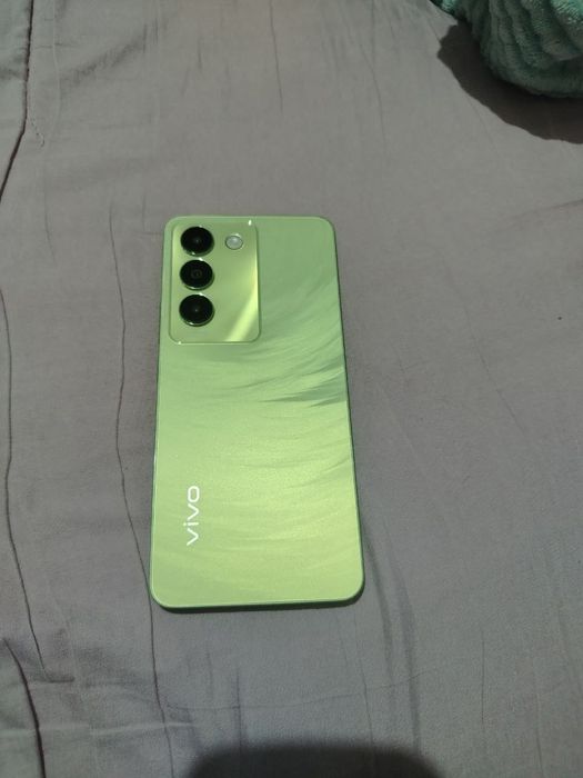 Vivo y 100 256   tali yengi pul zariliga sotilvoti hamma narsasi bor
