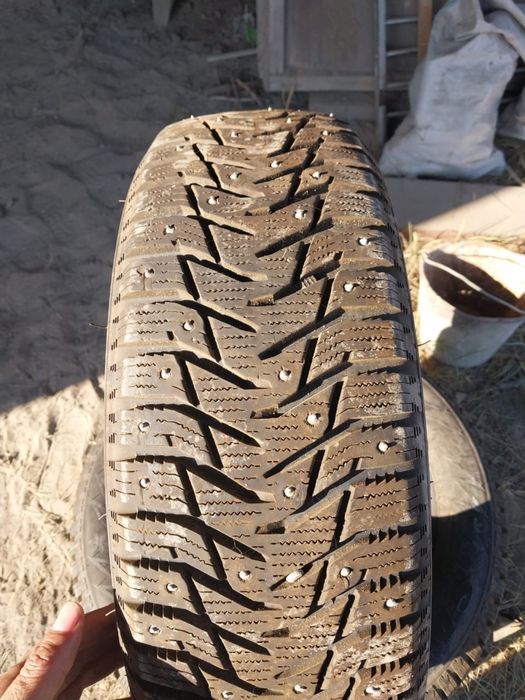 Продам зимный шины