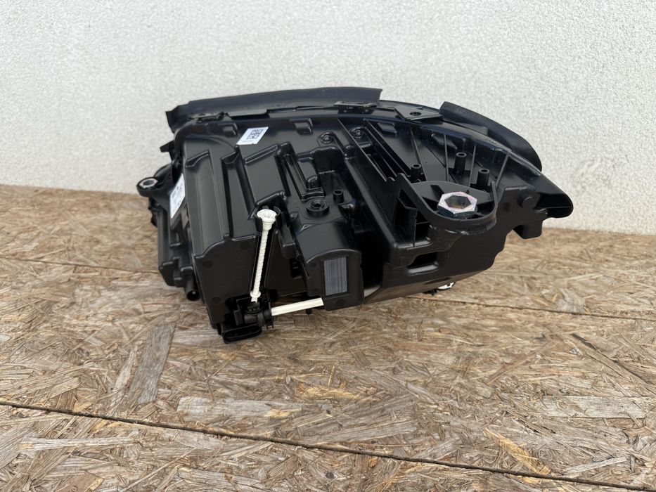 Far dreapta Mercedes E Class W213 Led Original Hella Europa