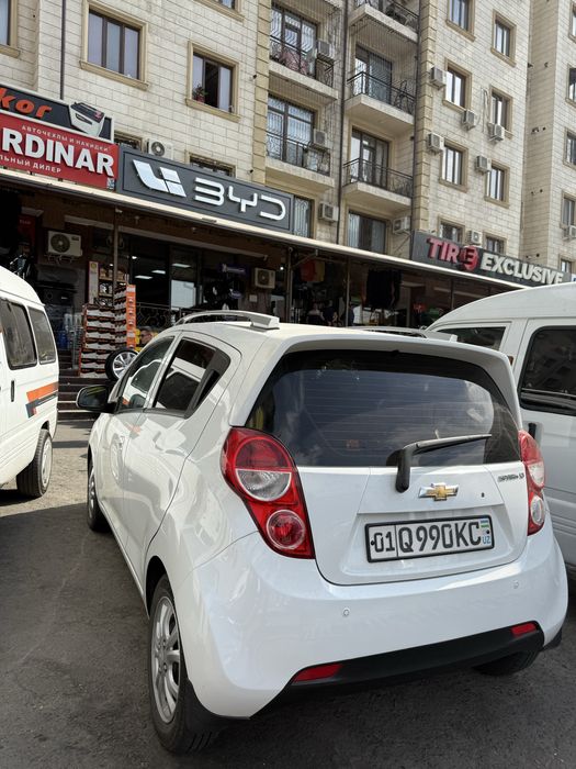 Spark 2022 oq idealni top-toza