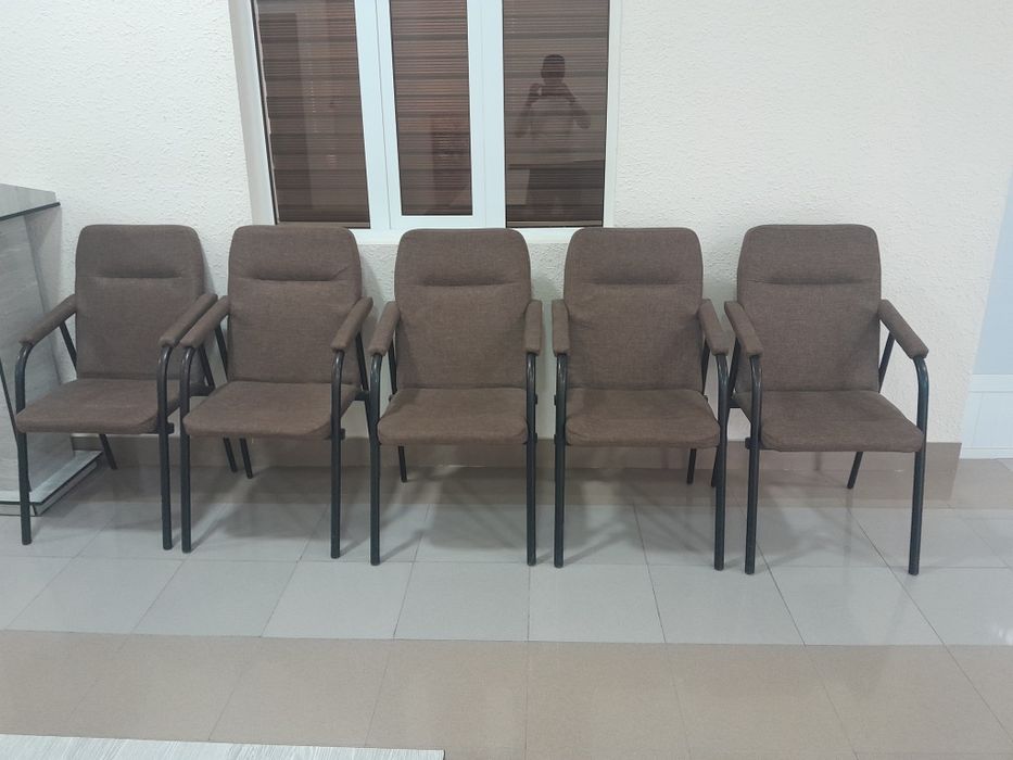 Стол,Стул парта,Сейв ва бошка нарсалар Сотилали