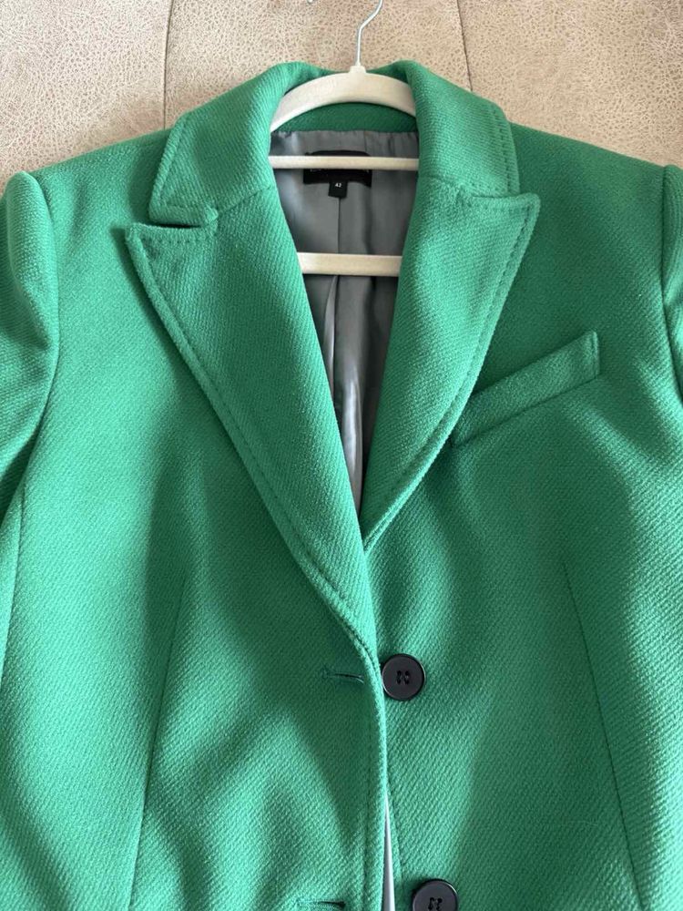 Дамско палто Emporio Armani - размер 42 IT - 38 EU