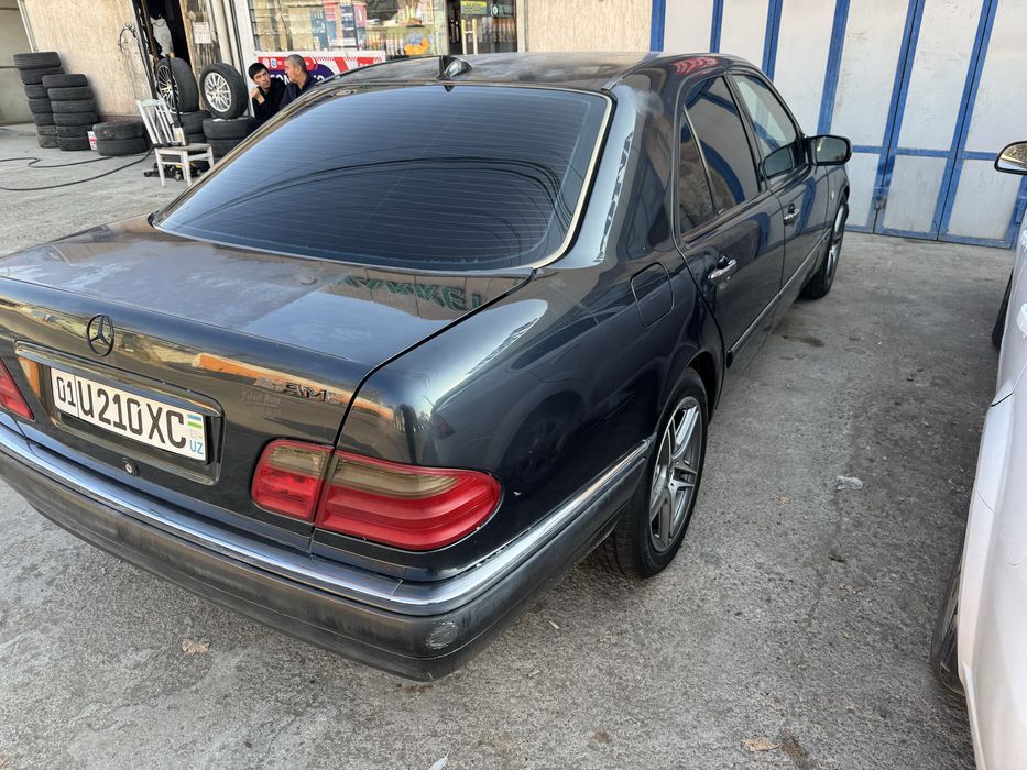 Mersedes E200 sotiladi arendagayam beriladi