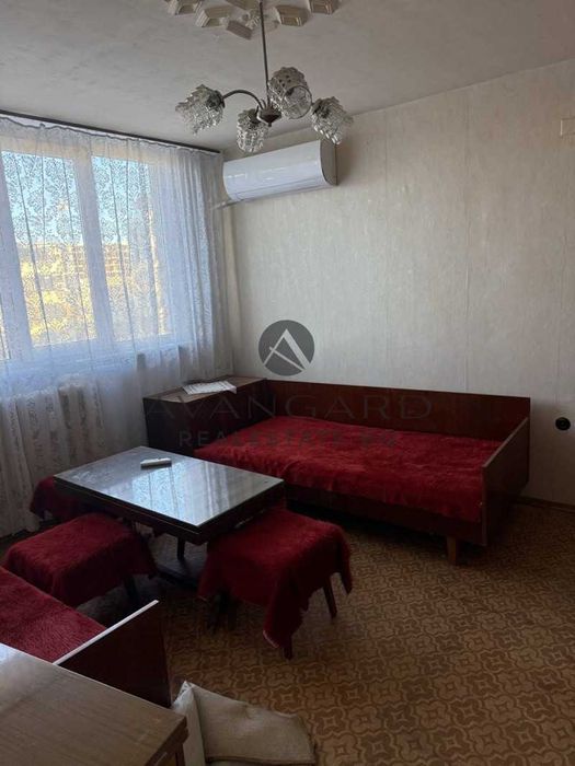 оф.24657 Двустаен с три отделни стаи в Гагарин