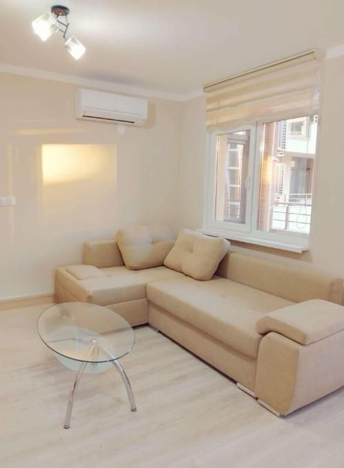 Дава се под наем Двустаен апартамент в Пловдив, Кючук Париж - 60 кв.м за 350 € - Снимка #1