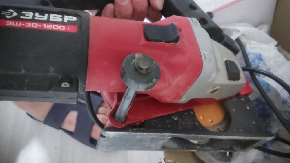 Штроборез ЗУБР ЗШ-30-1200 Т