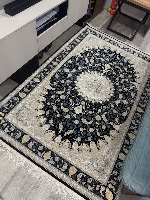 Продам иранский ковер