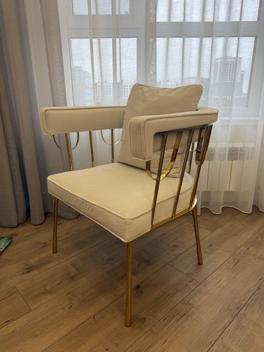 стильное кресло/стул