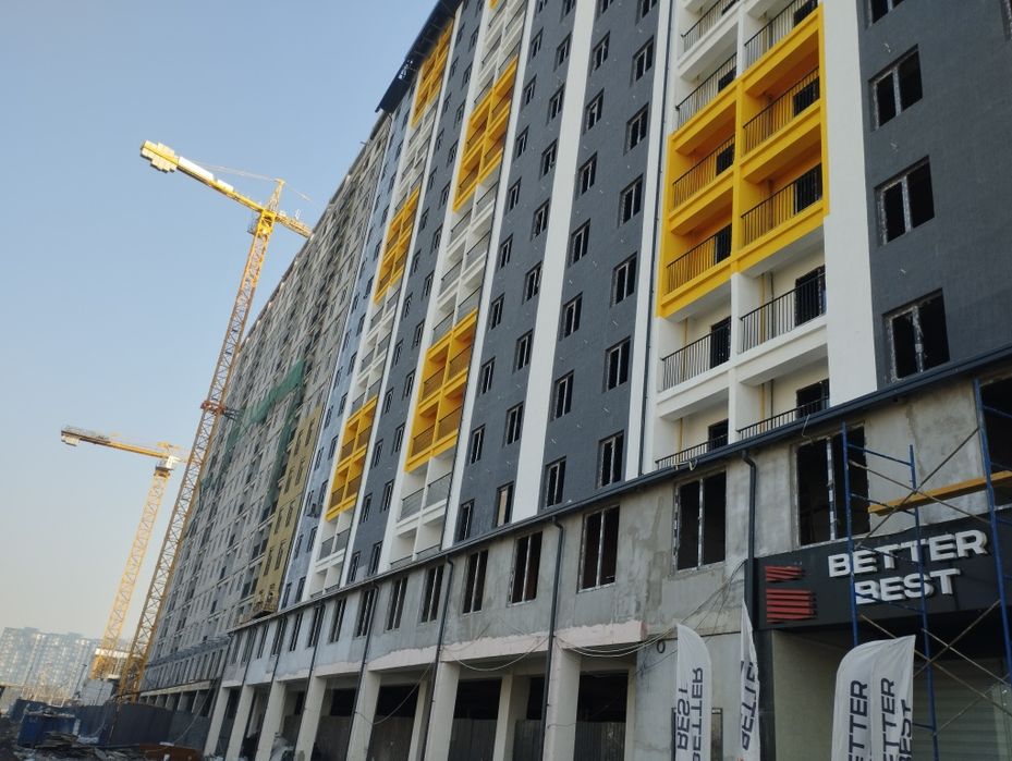 Тошкент шахар Яшнабод тумани Олмоз махалласида янги куп каватли үй сот