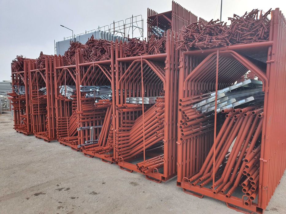 Vindem schela noua model italian, vanzari schele metalice