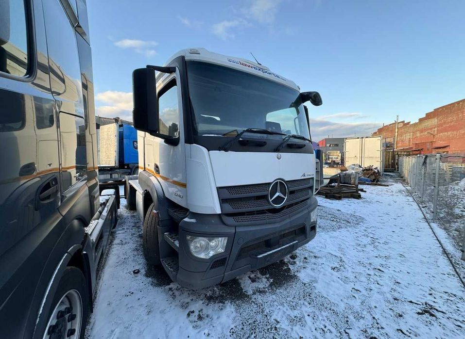 Camion MERCEDES Antos 1840 pentru piese !