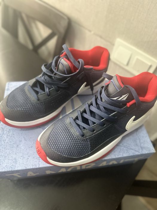 Мужская баскетбольная обувь