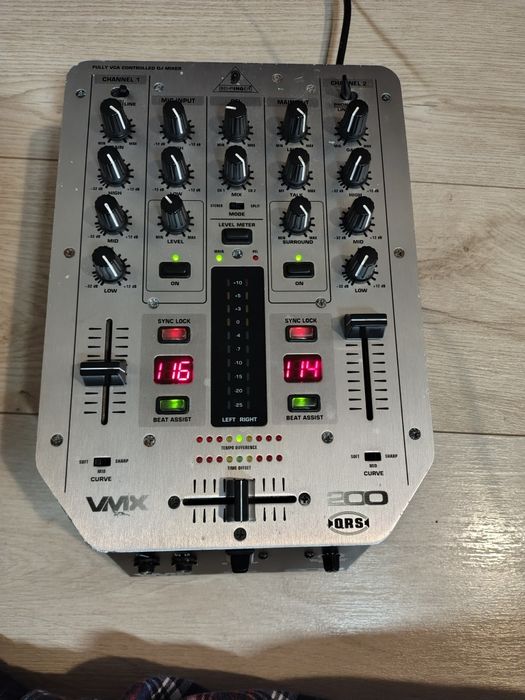 Mixer Behringer Pro Mixer vmx200
