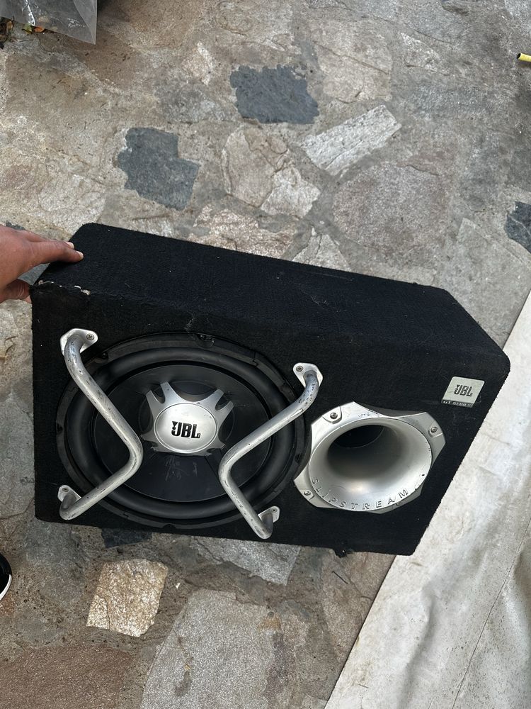 Бас JBL GT series