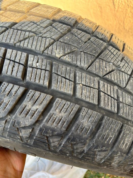 Шина зимныйе хорошем состоянии