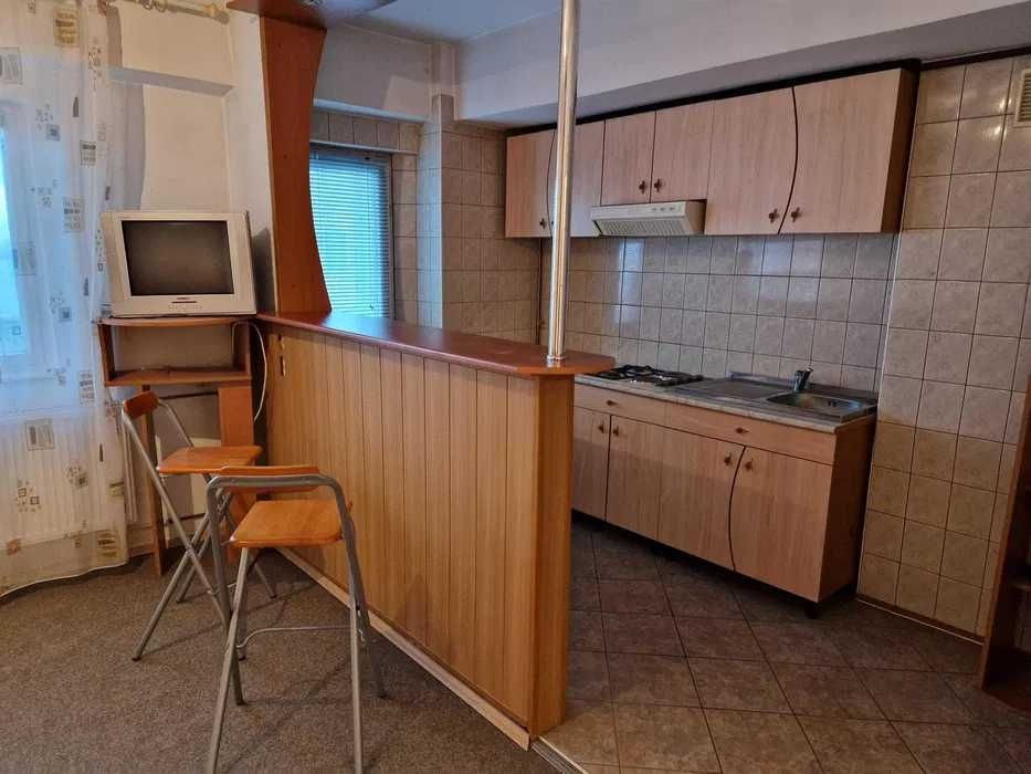 Vand garsoniera ultracentral, bloc Mercur