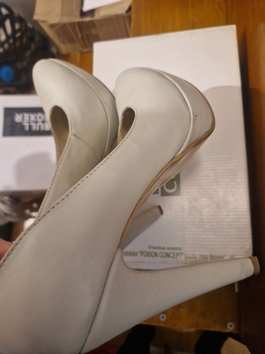 Pantofi piele naturala,mas 39
