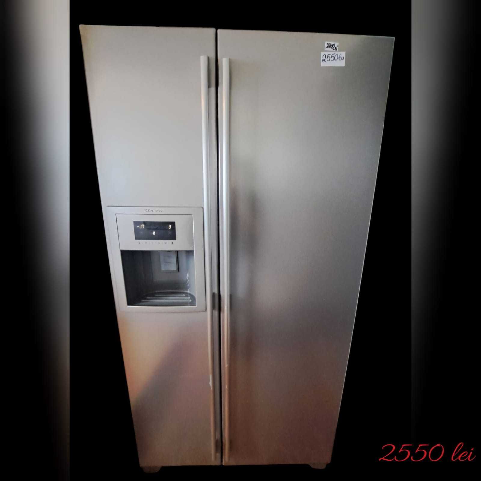 Side by side Samsung NO FROST cu  aparat de gheata + dozator de apa