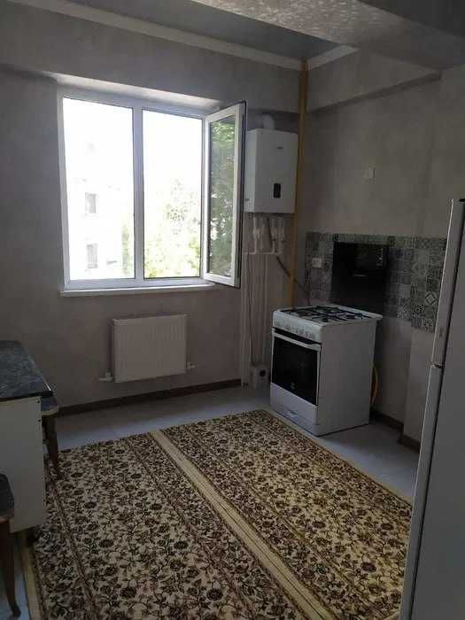 Продается уютная квартира с евроремонтом на улице Лисунова, в Яшнабаде