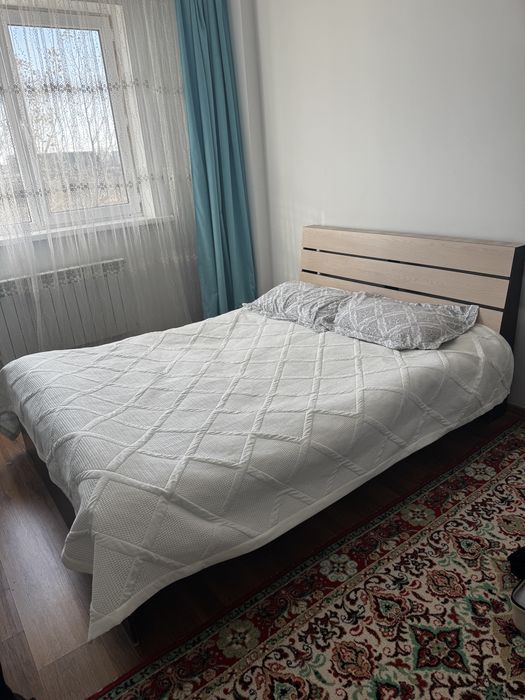 Кровать полутораспальная