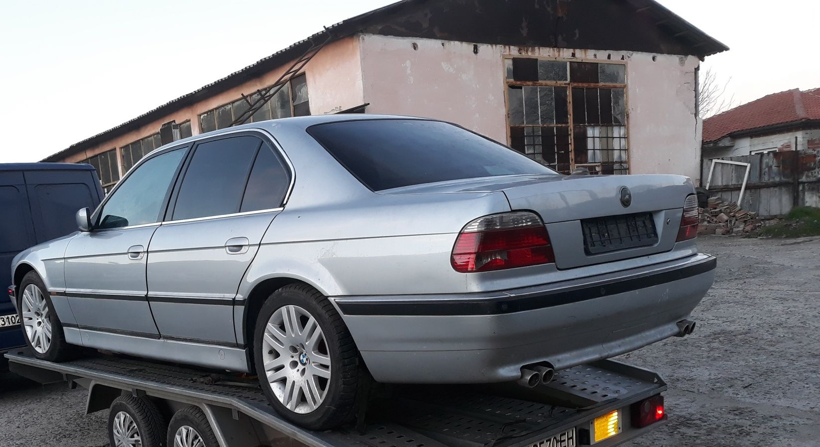 BMW 730i e38 V8 на части