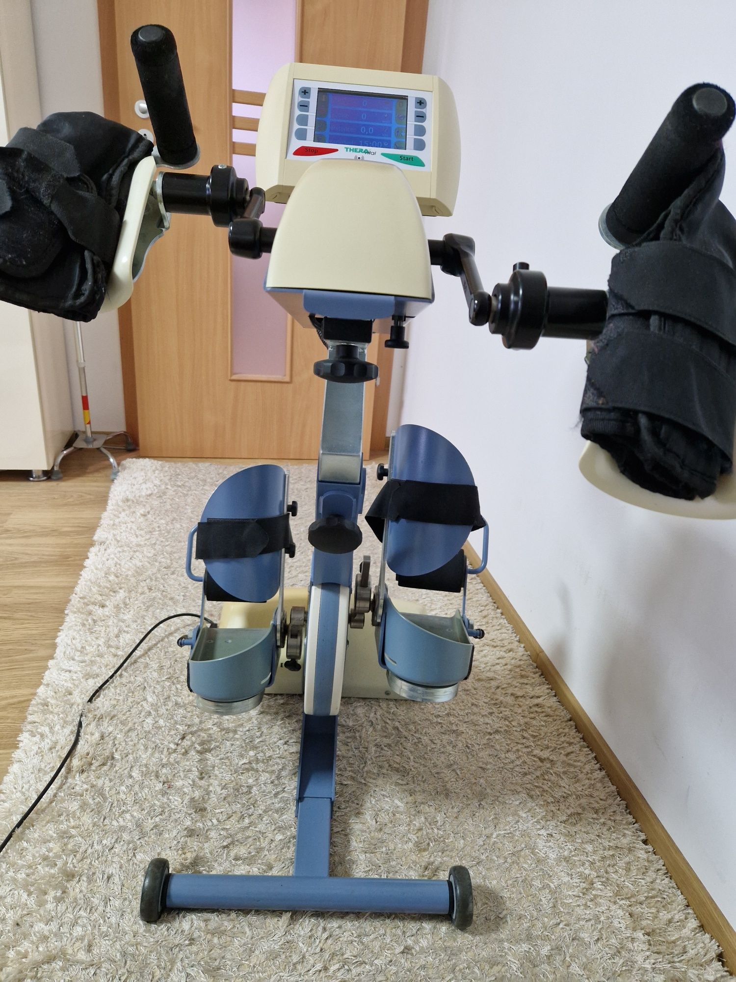 Vând bicicleta electrica marca THERRA VITAL