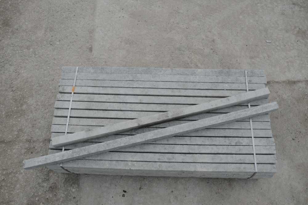 Stâlpi de beton pentru gard / Producător