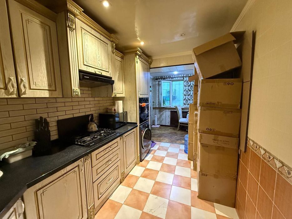 Ц 2 , Аллея Гоголя/Алайский - 3 комнатная квартира 85м², рядом метро .