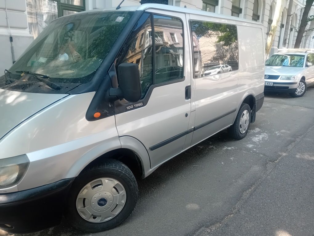 Ford transit 5+1 locuri