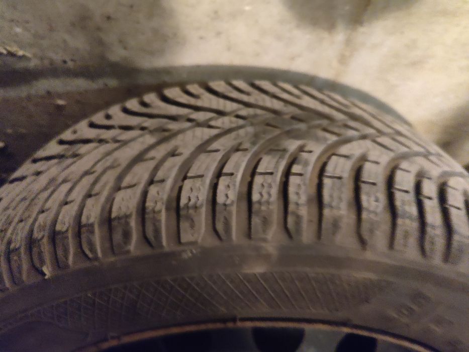 Зимни гуми с джанти за BMW (БМВ) E46