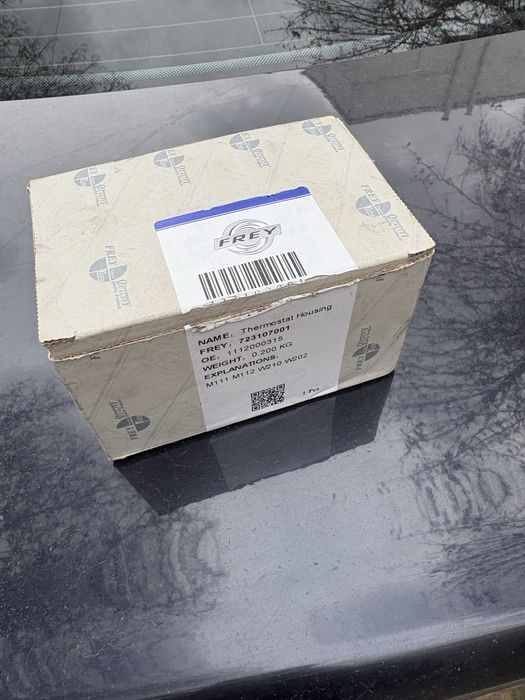 Термостат с корпусом