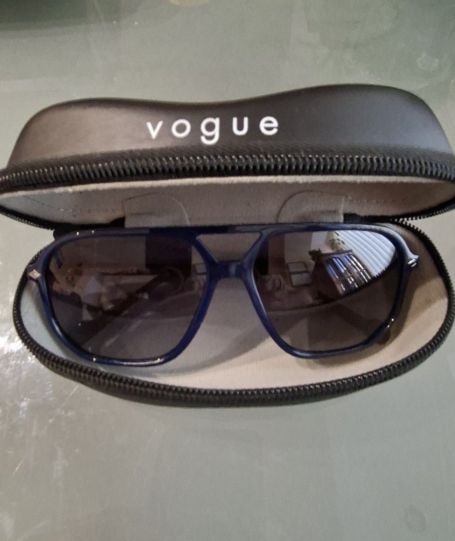 Продавам нови оригинални слънчеви очила-"Vogue"-120 лв.