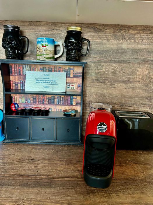 Продавам луксозно обзаведена гарсониера във Враца