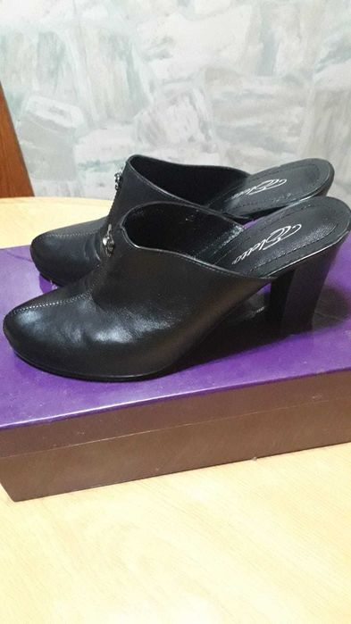 Продам обувь 36 размер