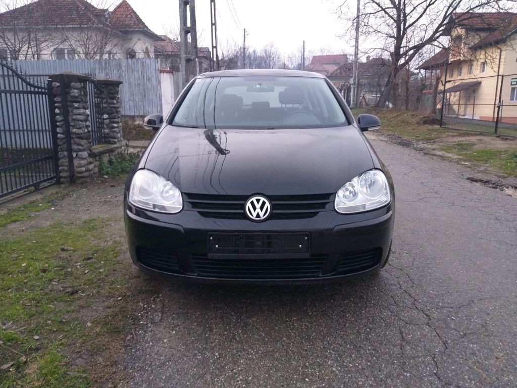 Vw golf 5 ,climatronic ,motor 1.4l benzină