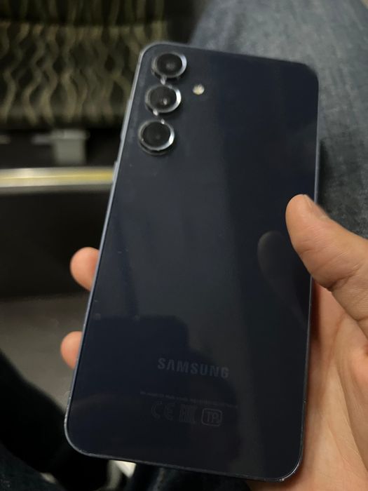 Samsung A55 128 гб хорошая состояние
